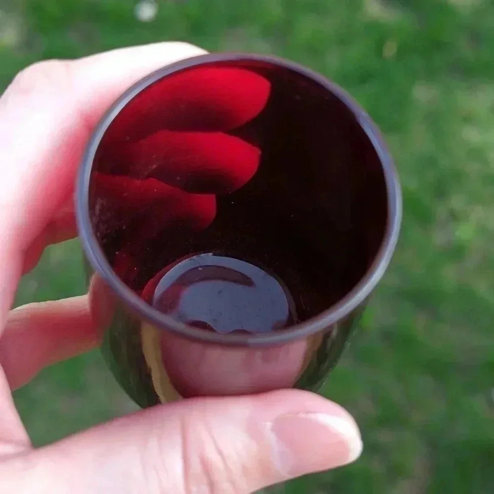 Ruby  Red glassware - Picture 4 of 10